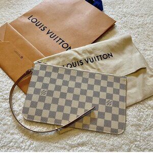 🔥NEW LOUIS VUITTON Azur white neverfull wristlet GM beige interior